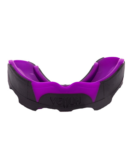 VENUM Predator Mouthguard - Black / Purple